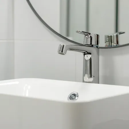 Stylowe Studia Z Tarasem W Poznaniu By Renters Apartment