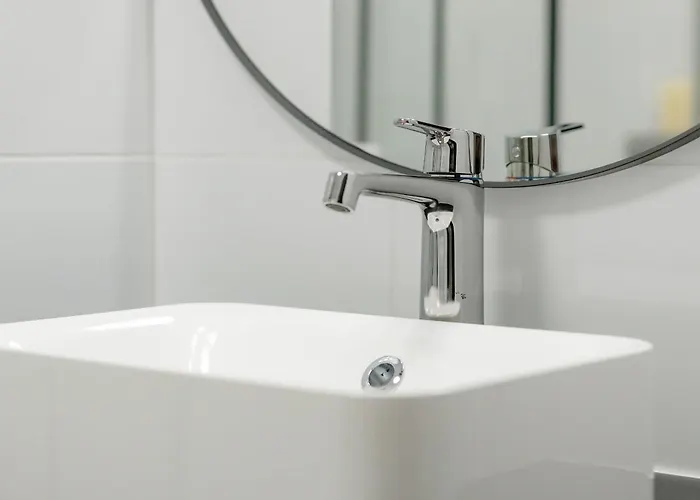 Stylowe Studia Z Tarasem W Poznaniu By Renters アパート