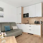 Stylowe Studia Z Tarasem W Poznaniu By Renters 포즈난