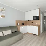 아파트 Stylowe Studia Z Tarasem W Poznaniu By Renters 포즈난