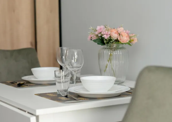 Stylowe Studia Z Tarasem W Poznaniu By Renters Apartment